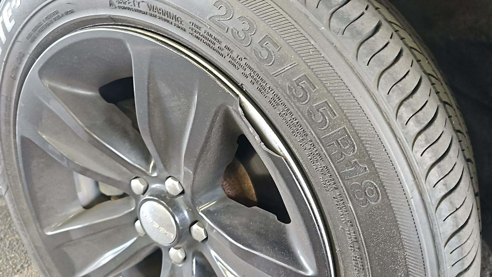 2019 Dodge Challenger SXT RWD