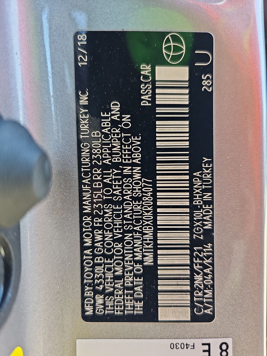 2019 Toyota C-HR XLE FWD