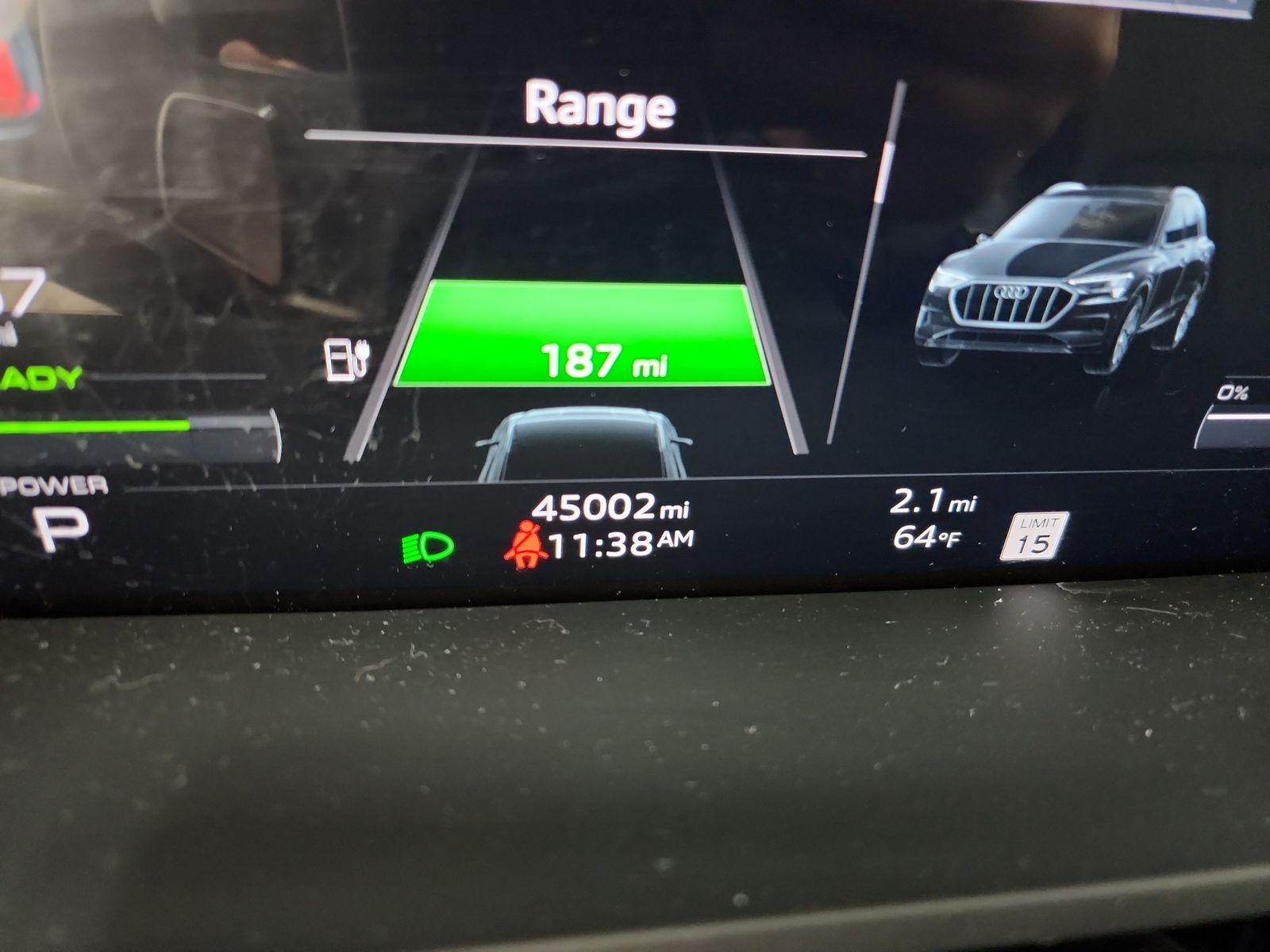 2022 Audi e-tron Premium Plus AWD