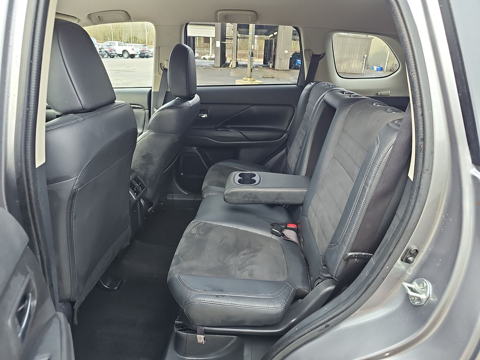 2019 Mitsubishi Outlander SE FWD