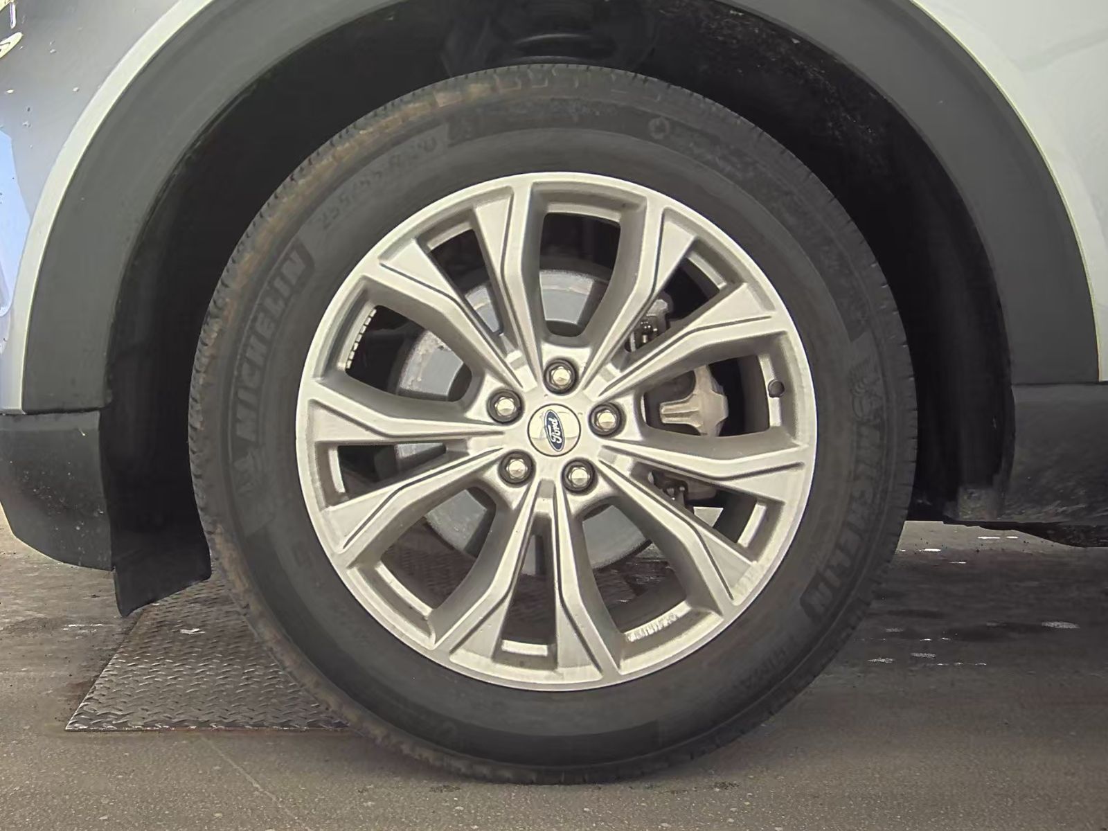 2021 Ford Explorer Limited AWD