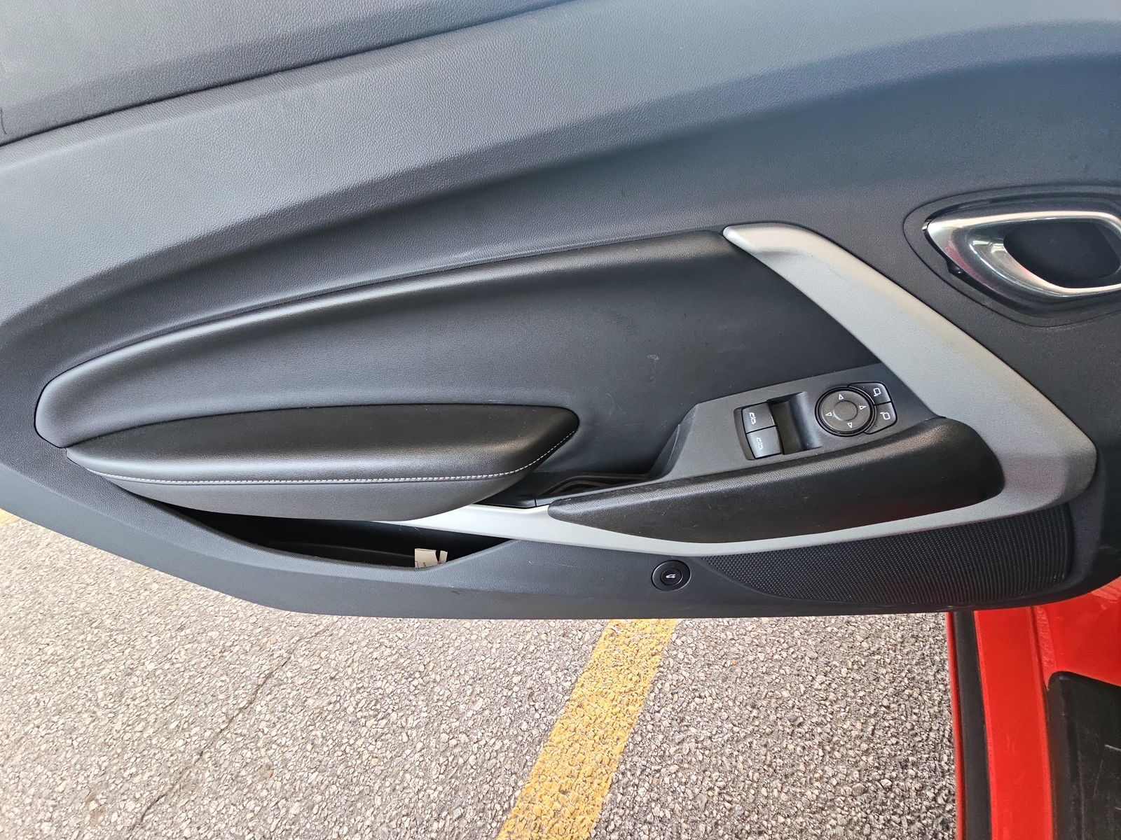 2023 Chevrolet Camaro 1LT RWD