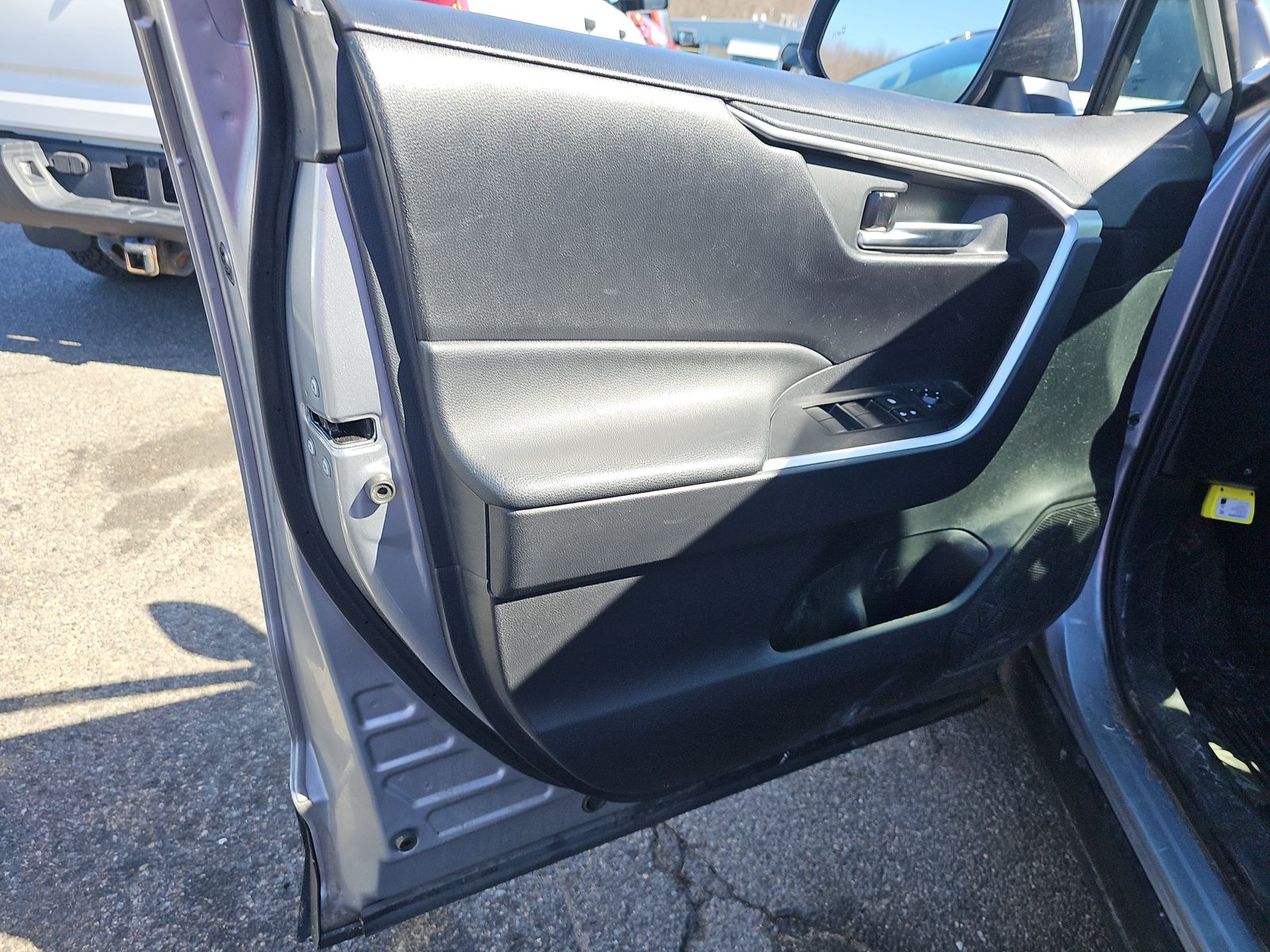 2020 Toyota RAV4 Hybrid XLE AWD