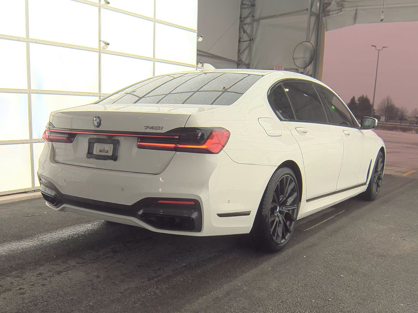 2021 BMW 7 Series 740i RWD