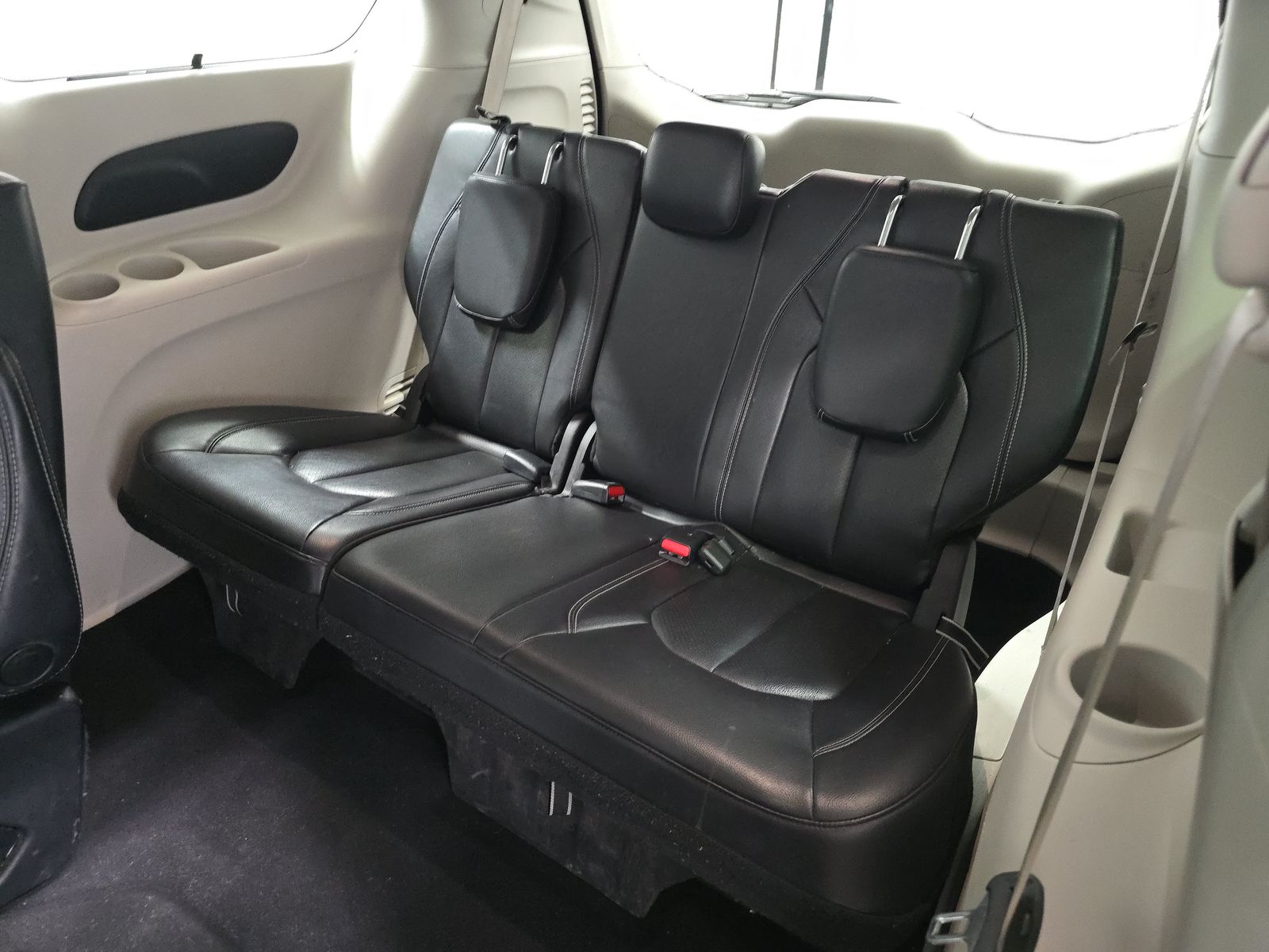 2022 Chrysler Pacifica Touring L FWD