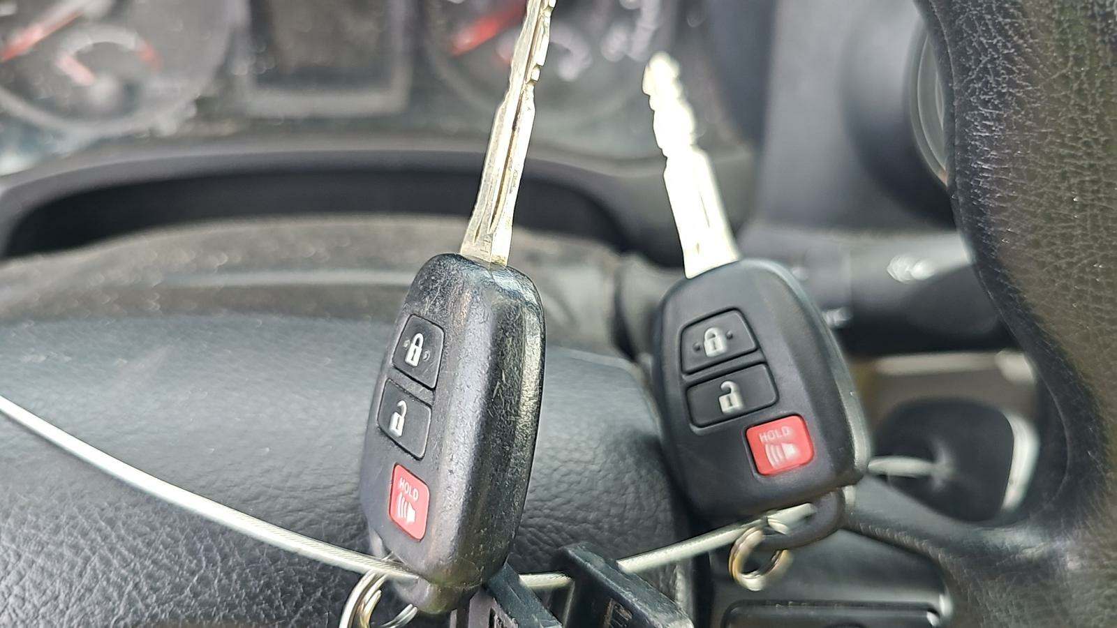 2022 Toyota Tacoma SR RWD