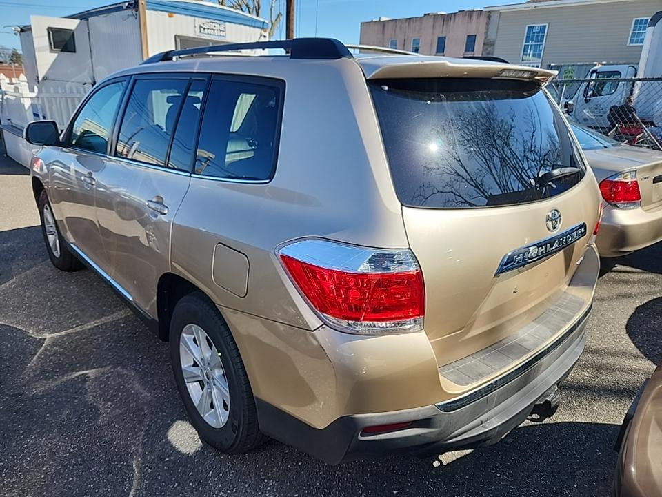 2013 Toyota Highlander Plus AWD