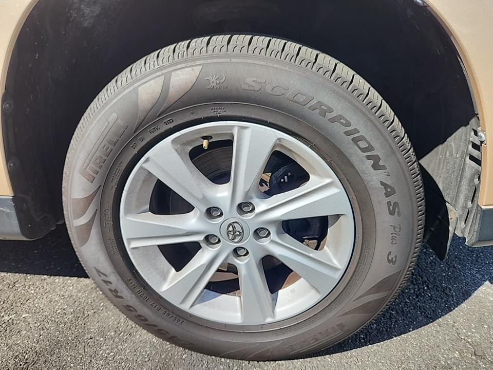 2013 Toyota Highlander Plus AWD