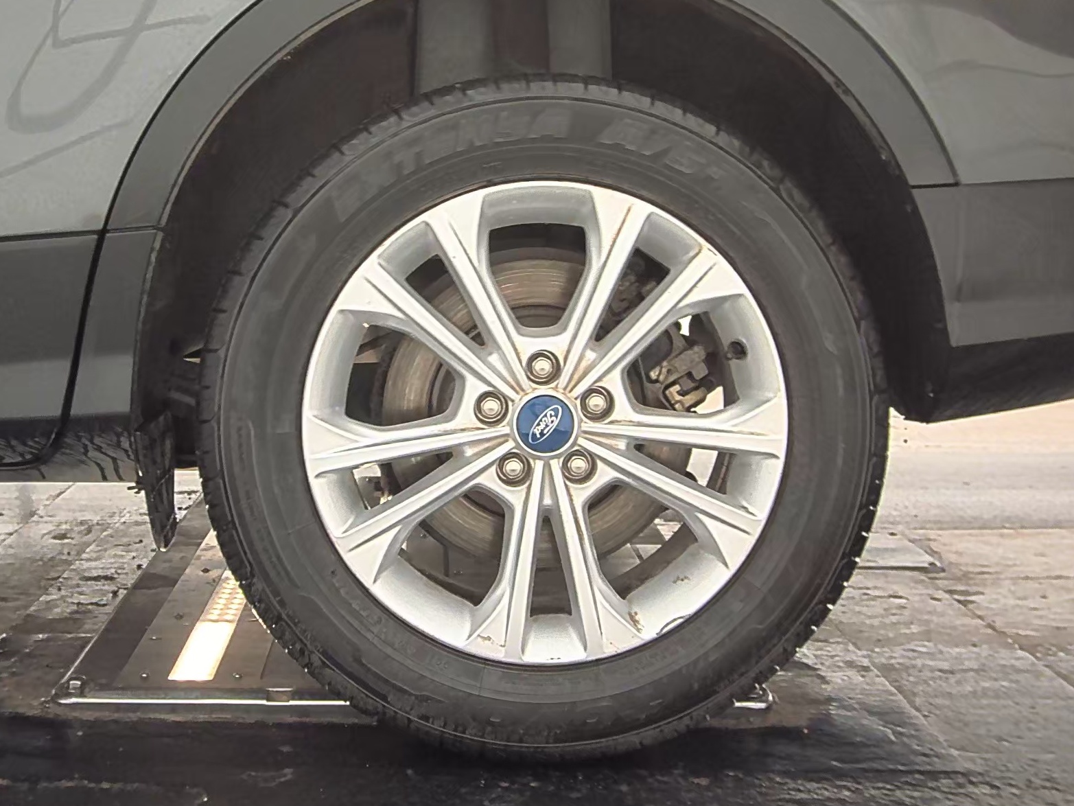 2019 Ford Escape SE FWD