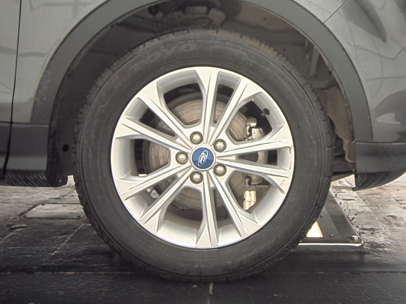 2019 Ford Escape SE FWD