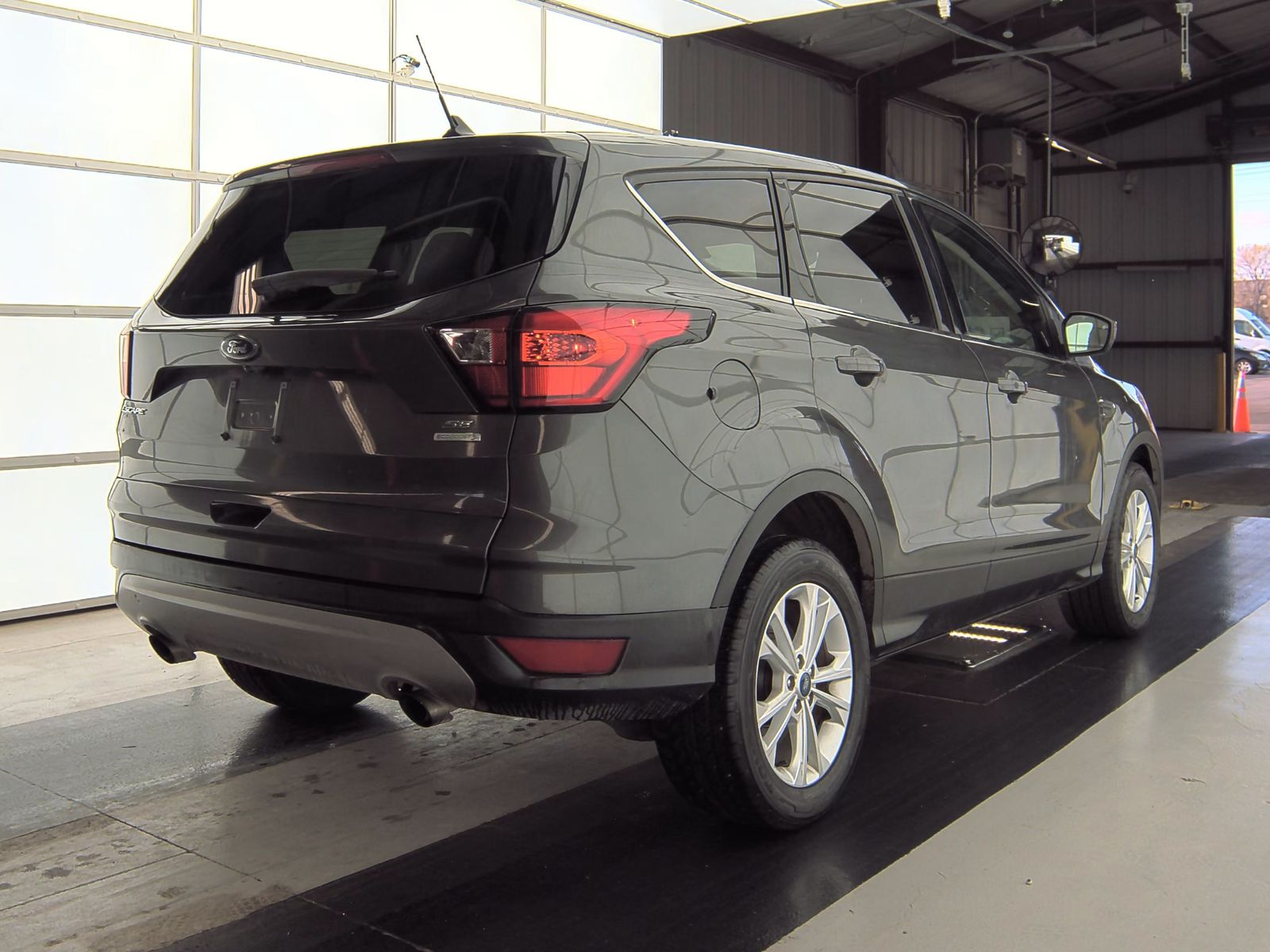 2019 Ford Escape SE FWD