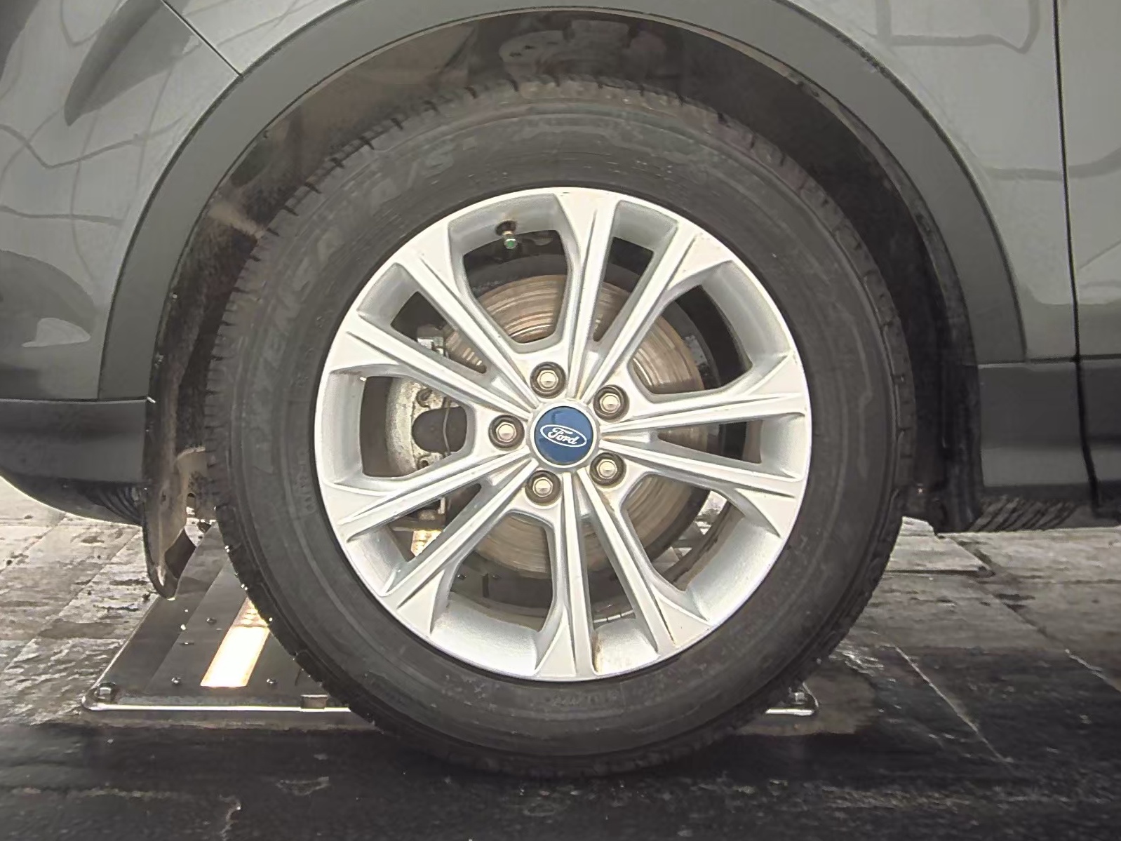 2019 Ford Escape SE FWD