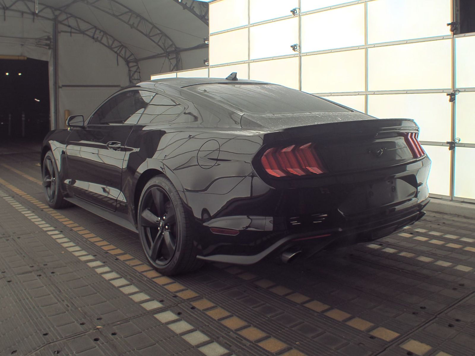 2021 Ford Mustang EcoBoost Premium FWD