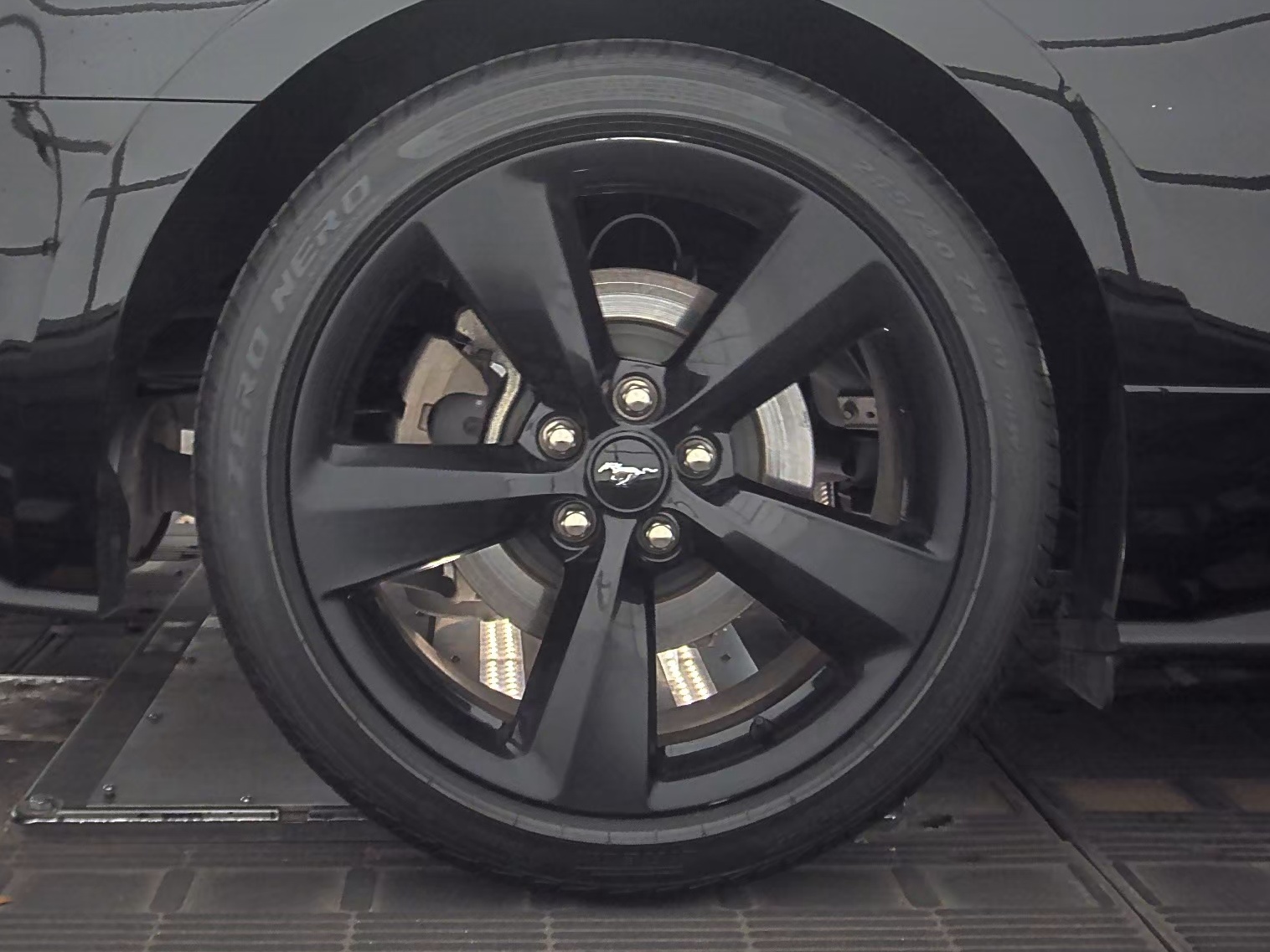 2021 Ford Mustang EcoBoost Premium FWD