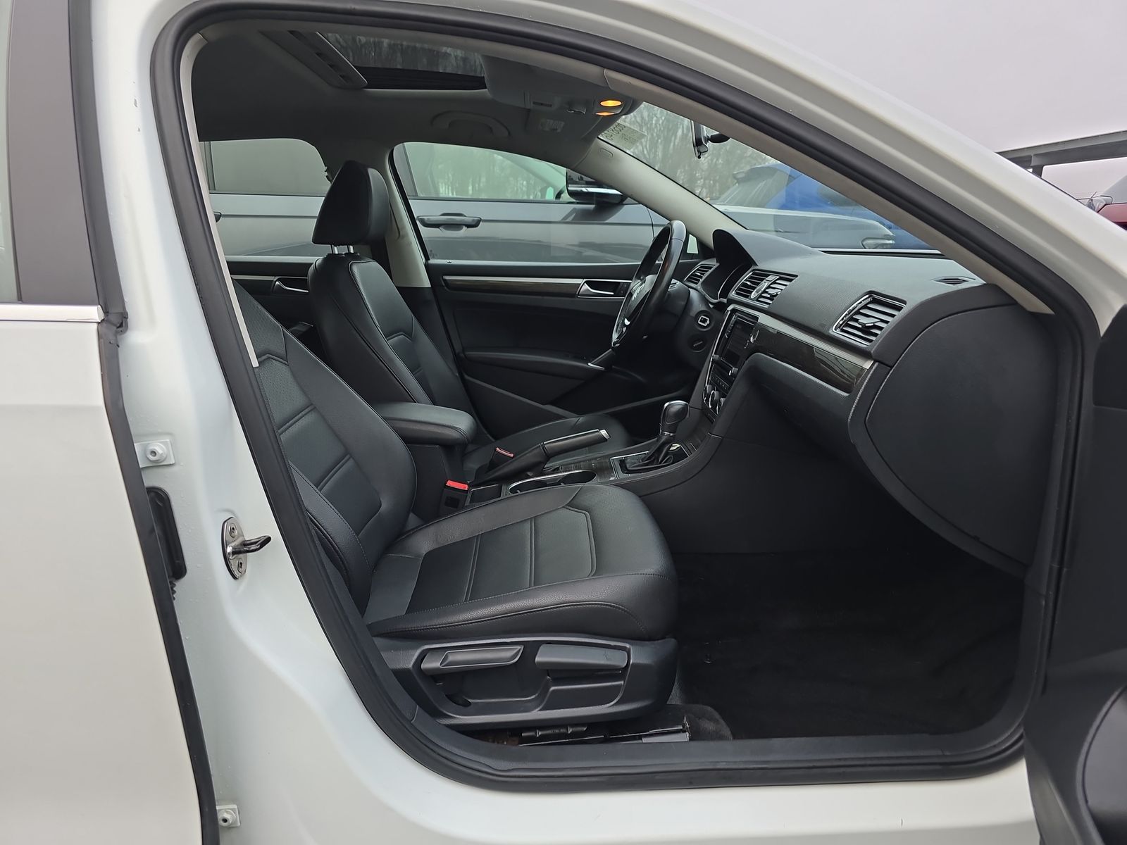 2017 Volkswagen Passat 1.8T SE FWD