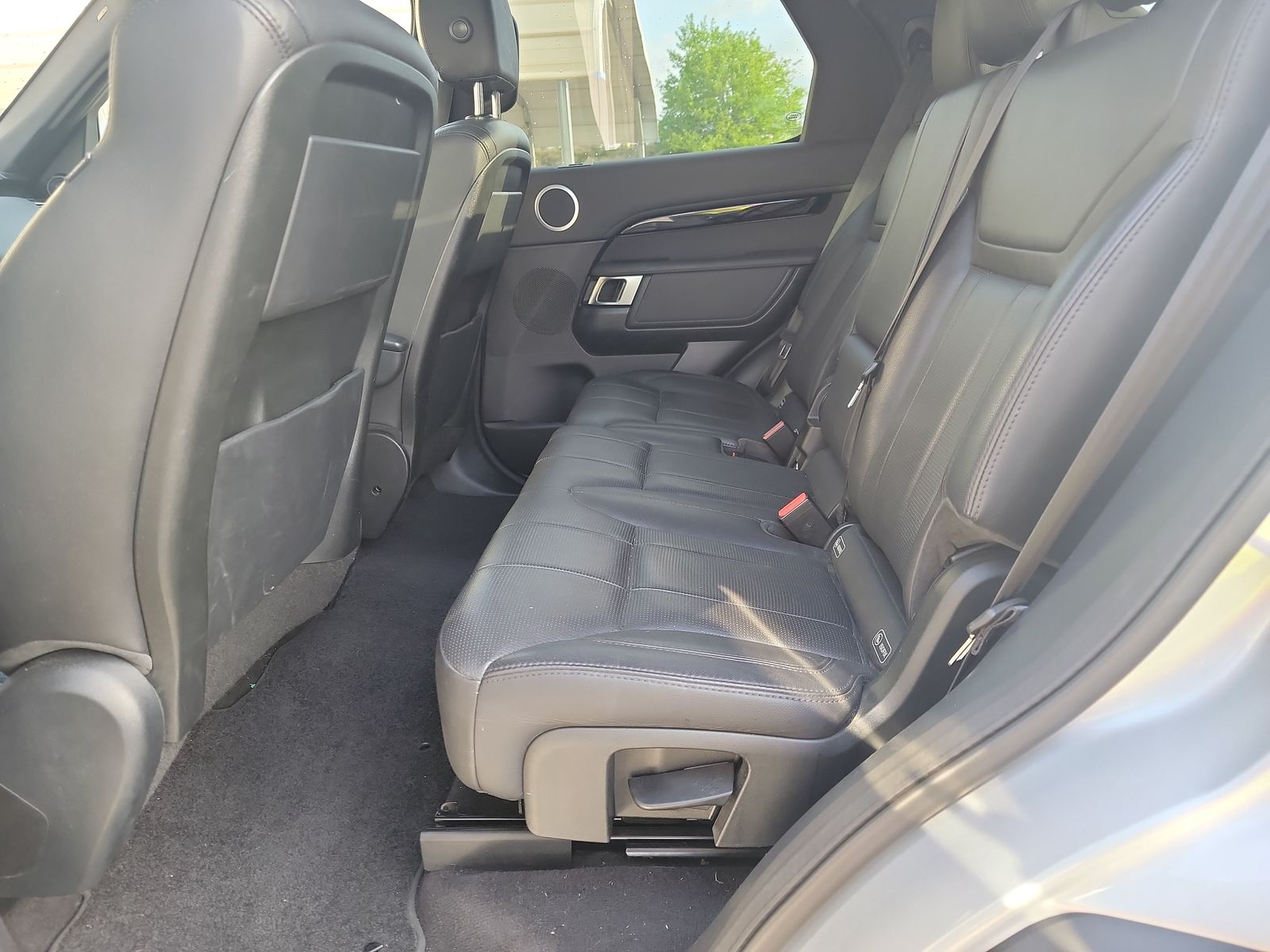 2020 Land Rover Discovery SE AWD