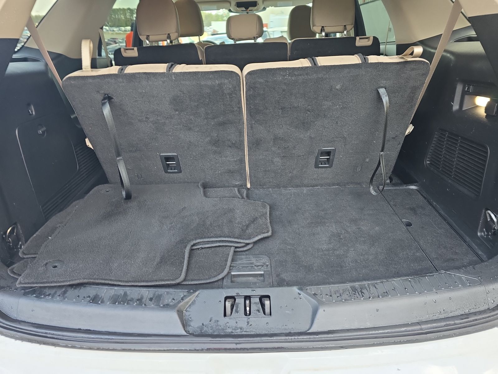 2023 Ford Explorer Base AWD