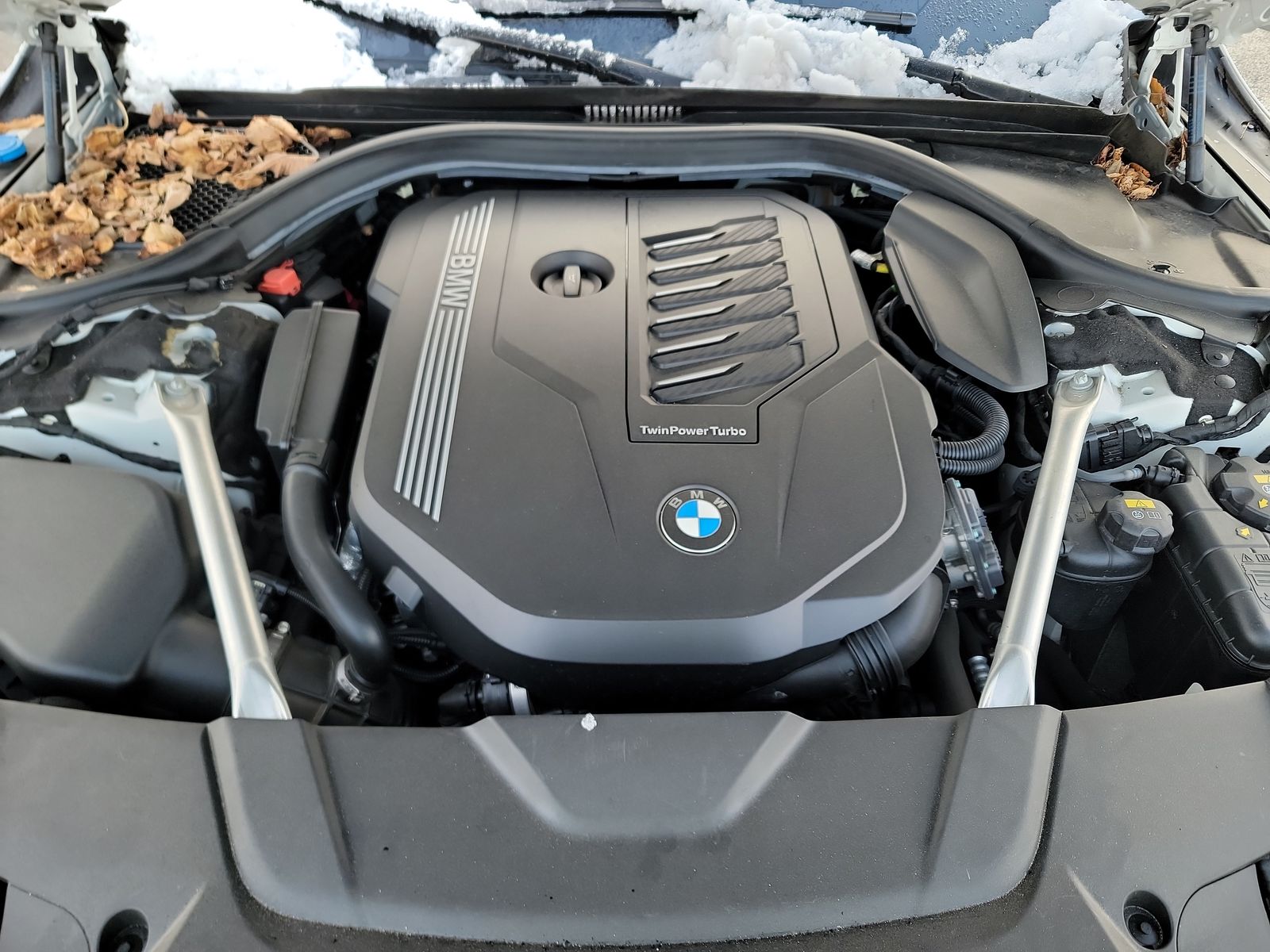 2021 BMW 7 Series 740i RWD