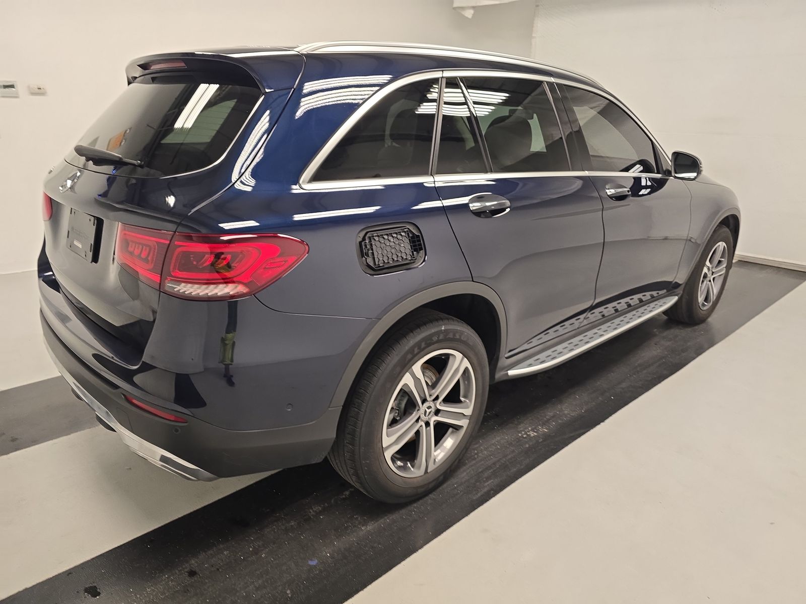 2021 Mercedes-Benz GLC GLC 300 RWD