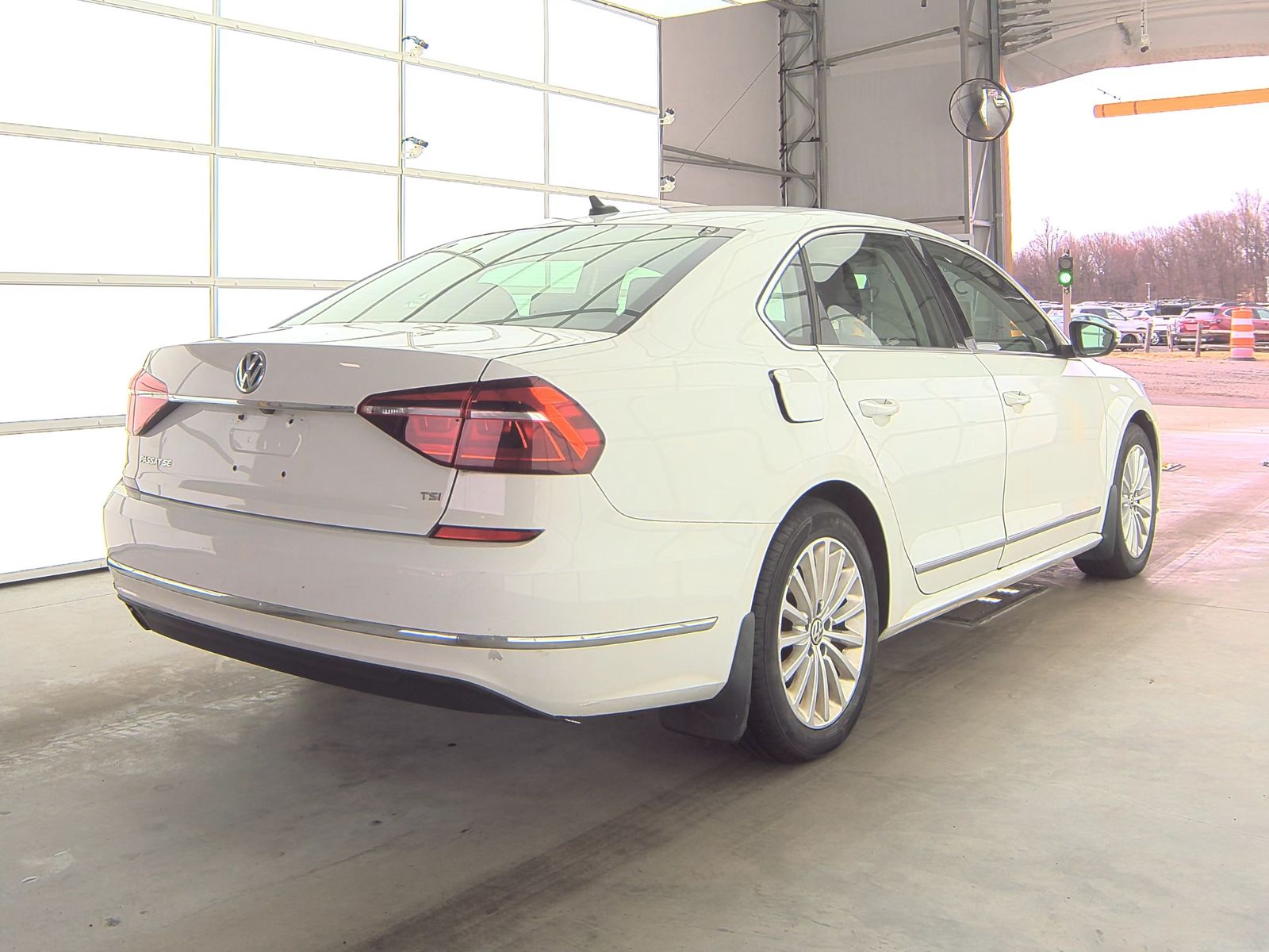 2017 Volkswagen Passat 1.8T SE FWD