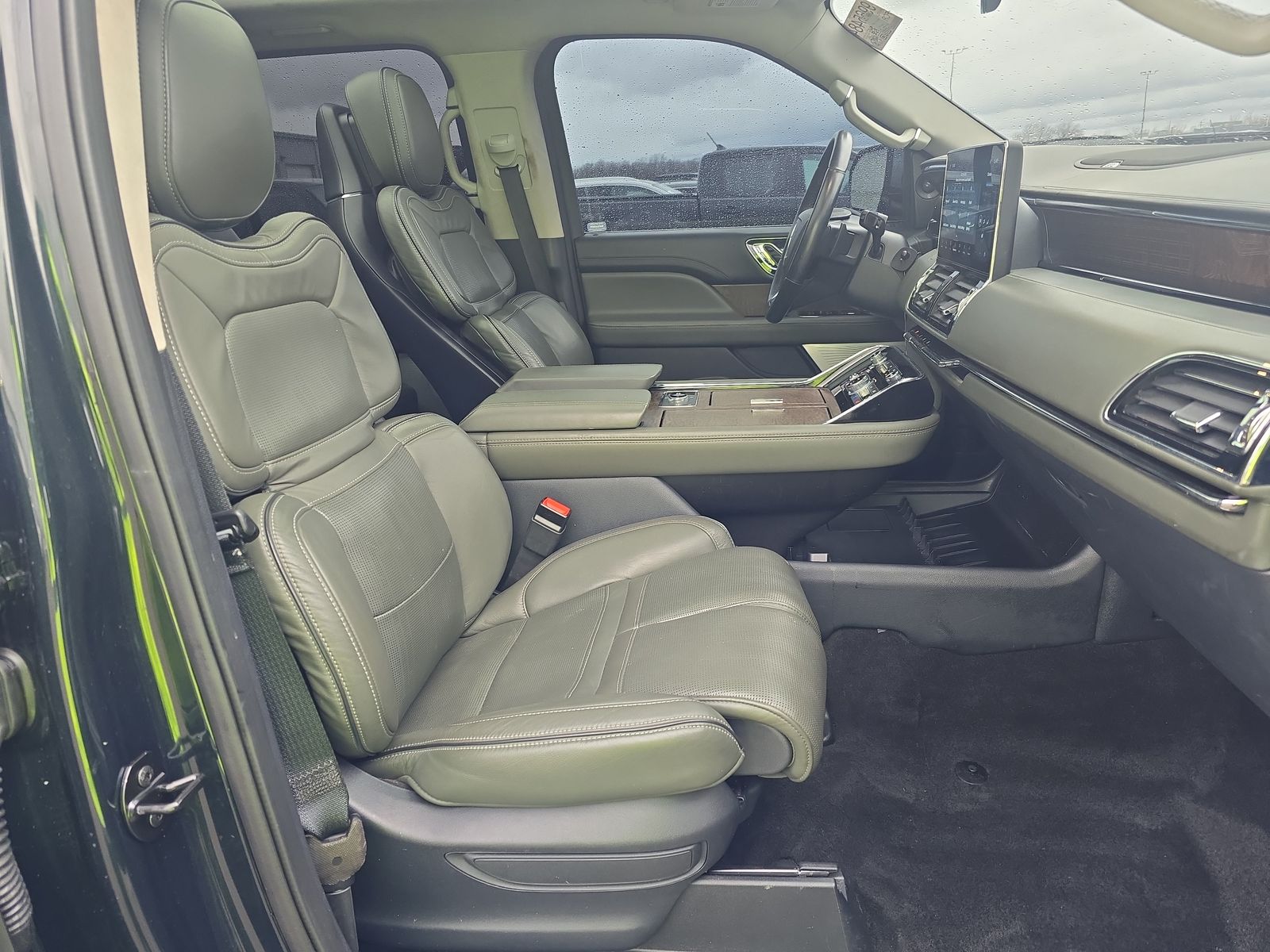 2022 Lincoln Navigator L Black Label AWD