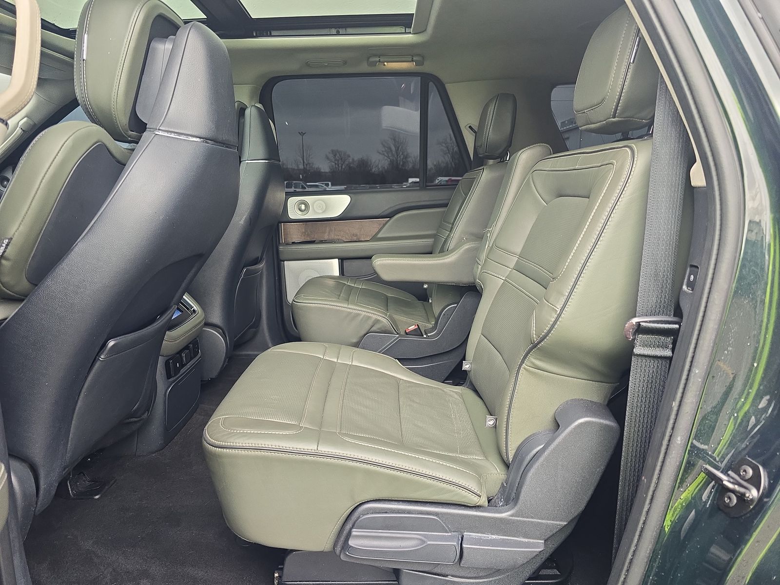 2022 Lincoln Navigator L Black Label AWD