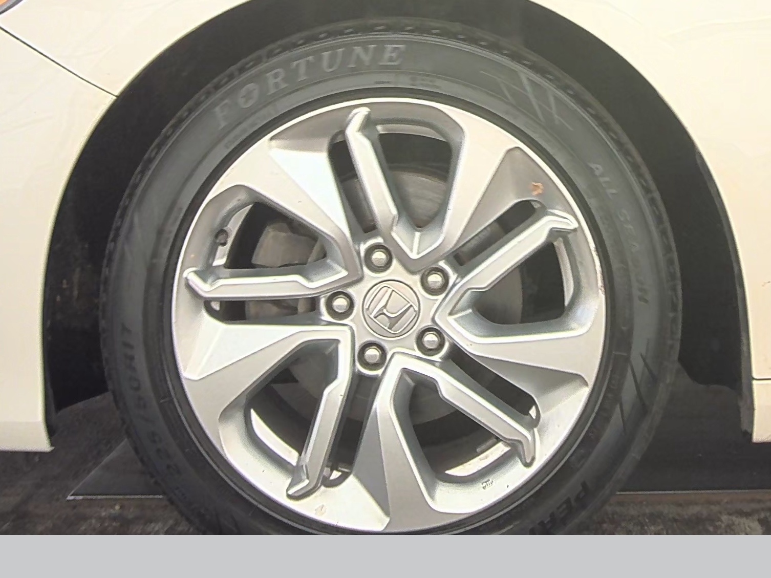 2019 Honda Accord LX FWD