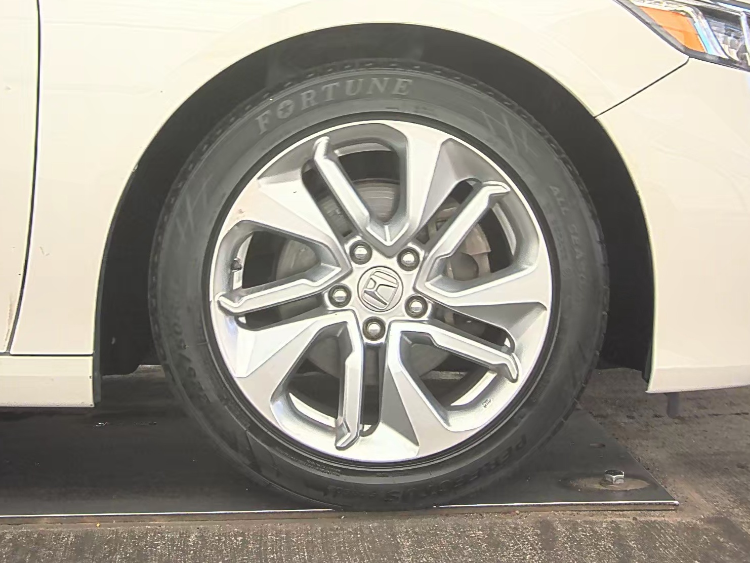 2019 Honda Accord LX FWD