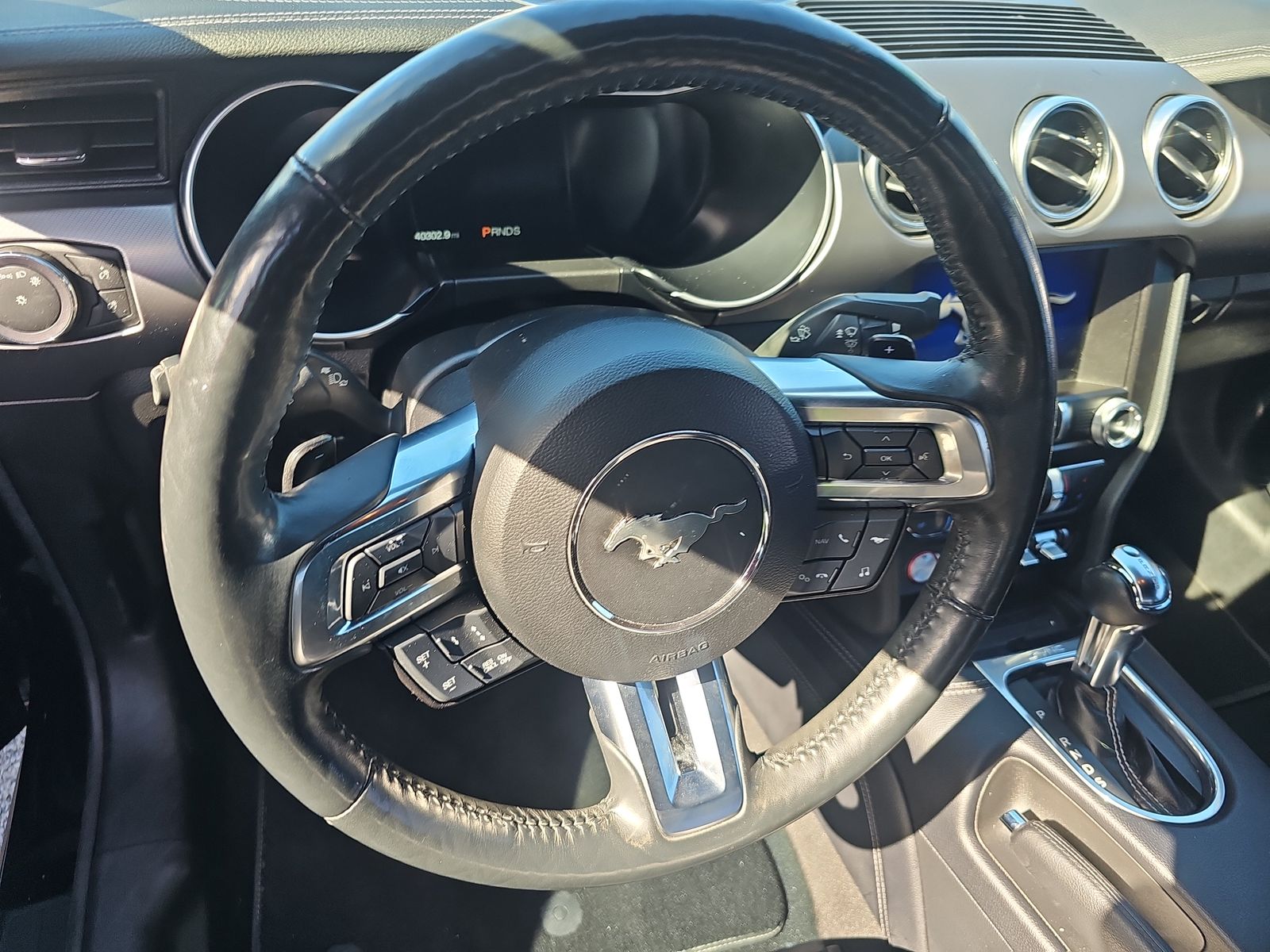 2021 Ford Mustang EcoBoost Premium FWD