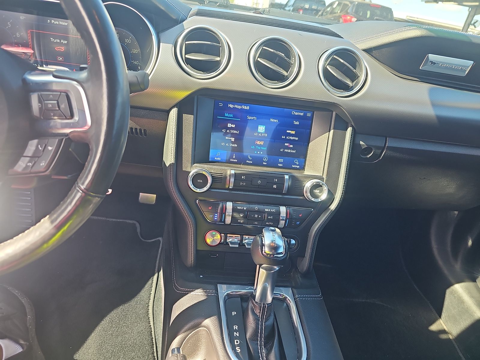 2021 Ford Mustang EcoBoost Premium FWD