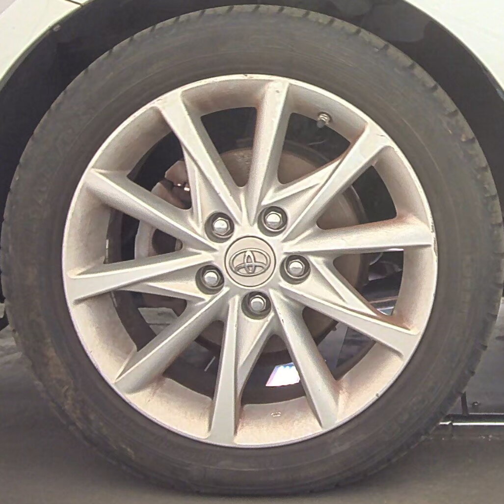 2012 Toyota Prius v Five FWD