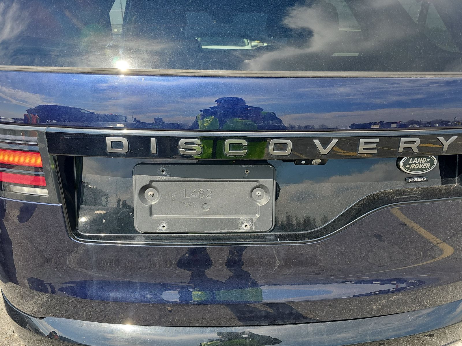 2022 Land Rover Discovery S R-Dynamic AWD