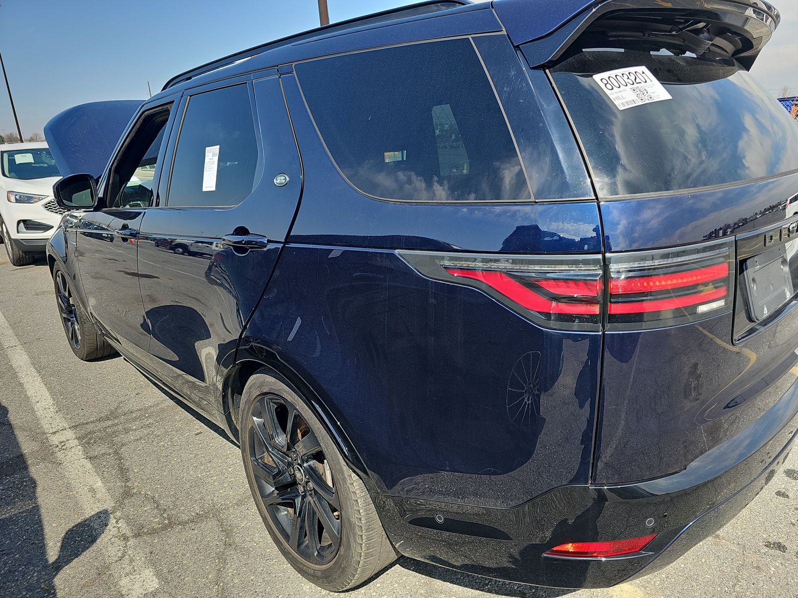 2022 Land Rover Discovery S R-Dynamic AWD