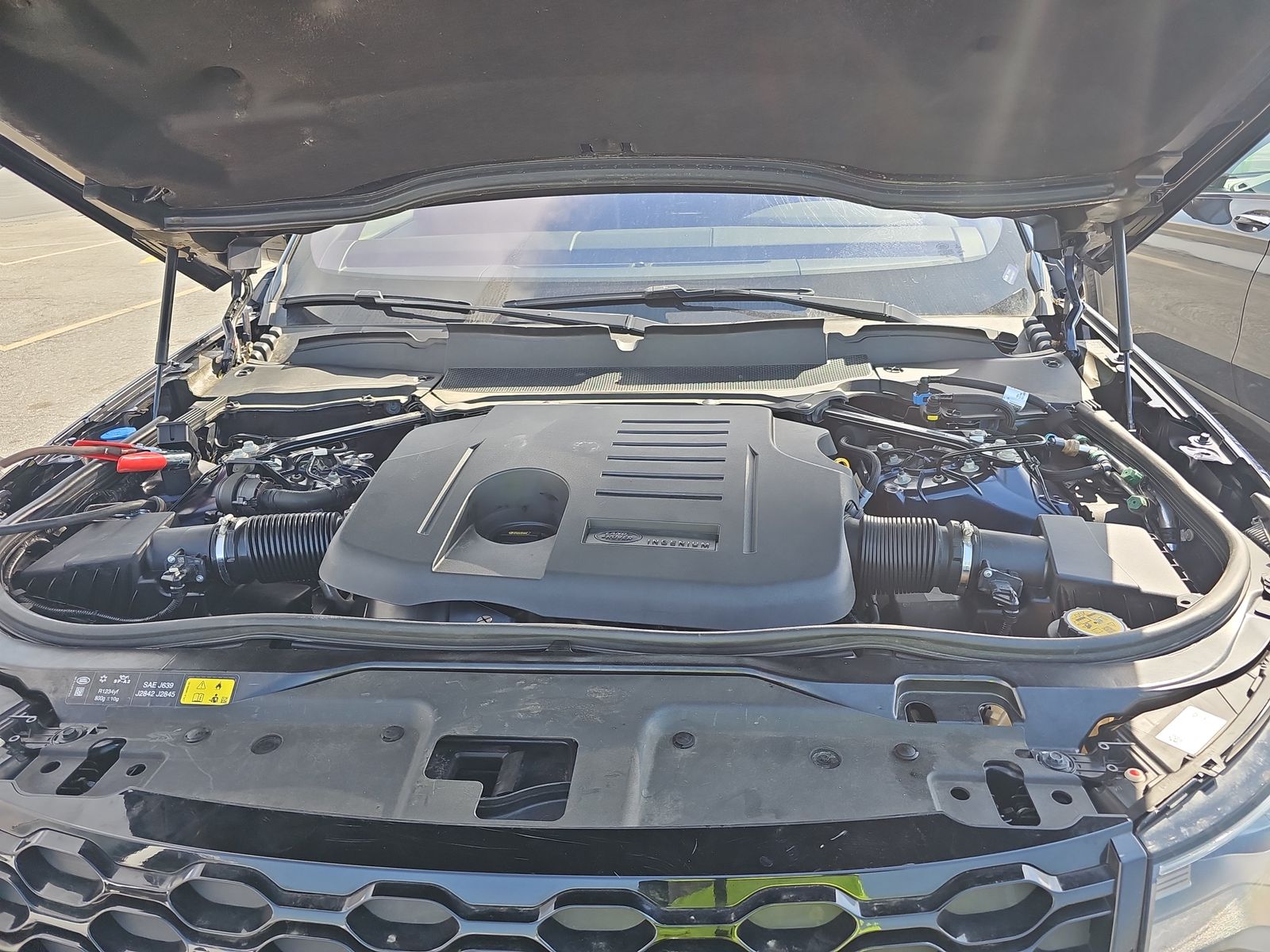 2022 Land Rover Discovery S R-Dynamic AWD