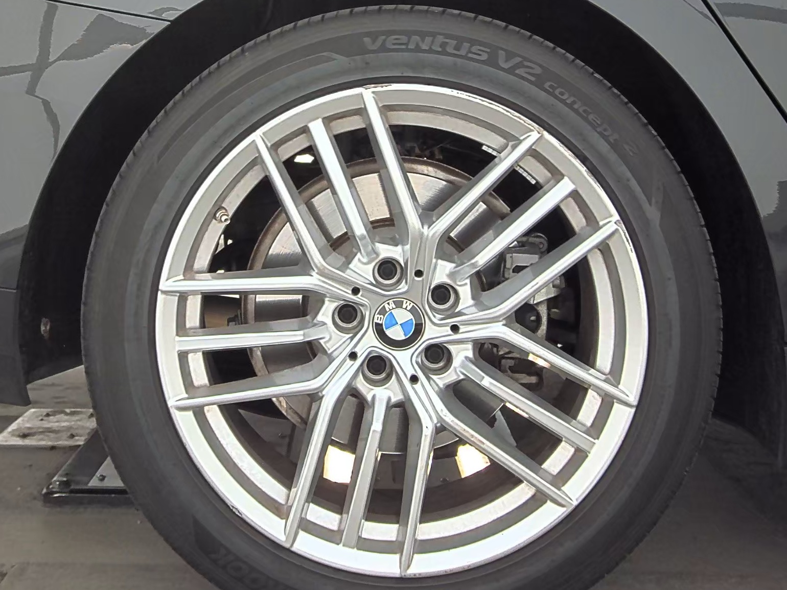 2024 BMW 5 Series 530i RWD