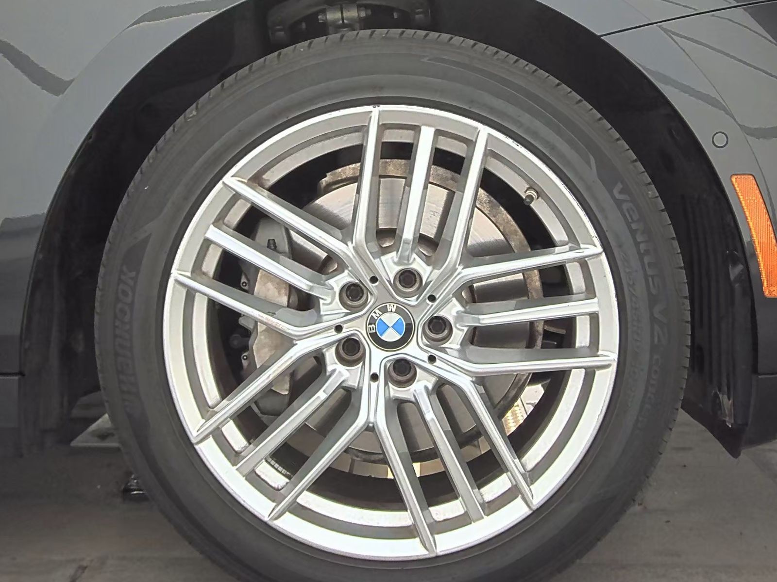2024 BMW 5 Series 530i RWD