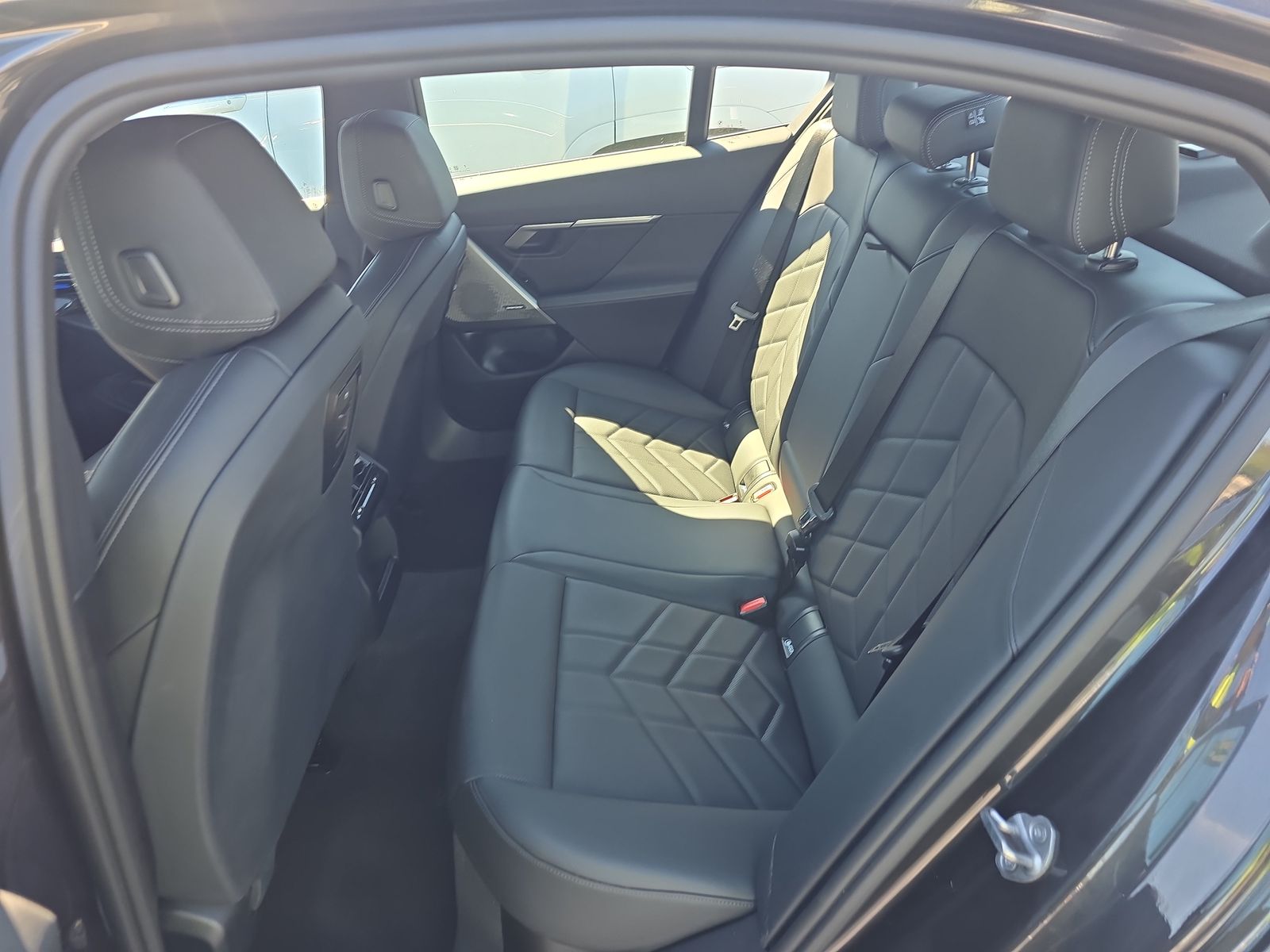 2024 BMW 5 Series 530i RWD