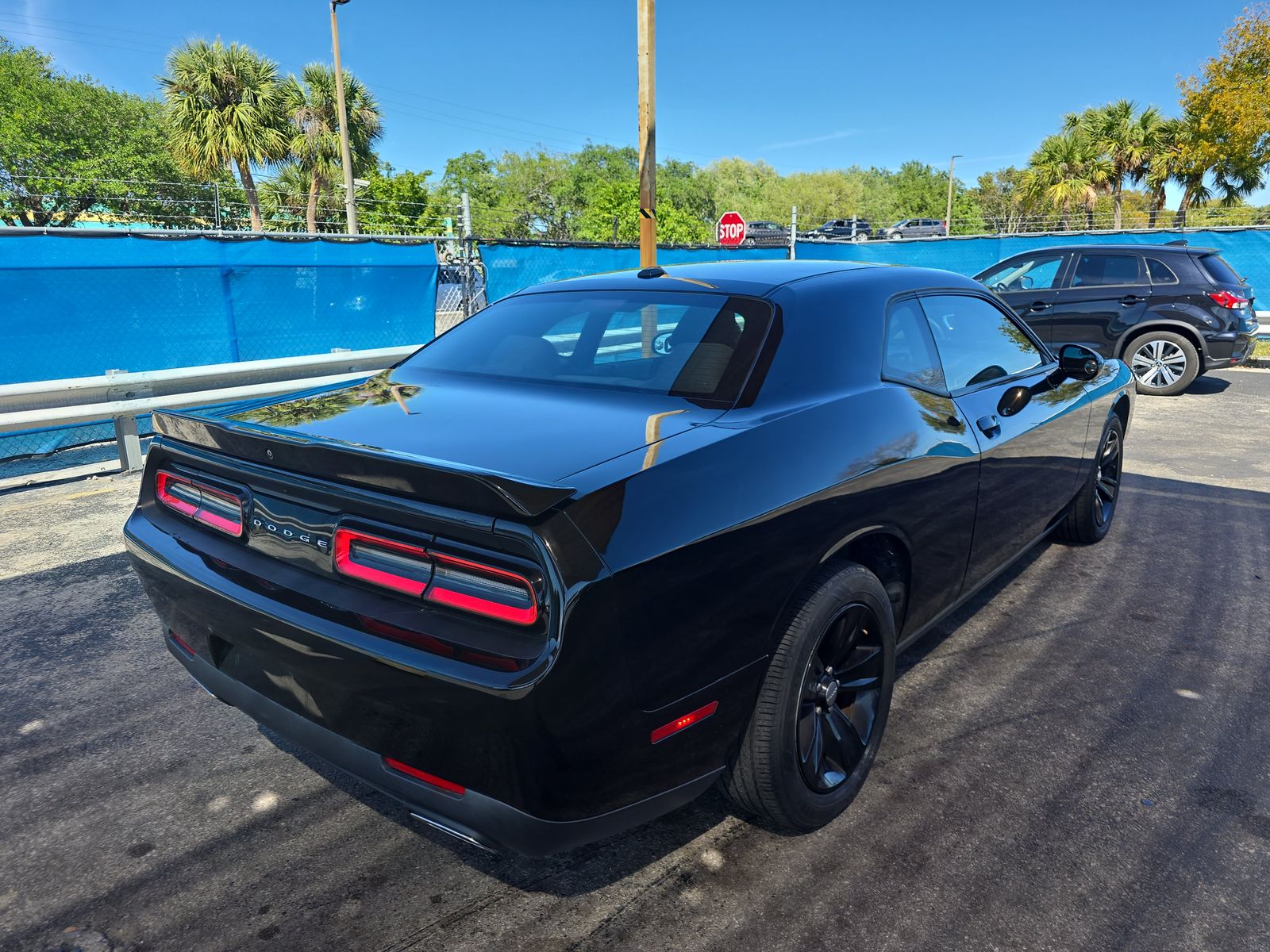 2019 Dodge Challenger SXT RWD