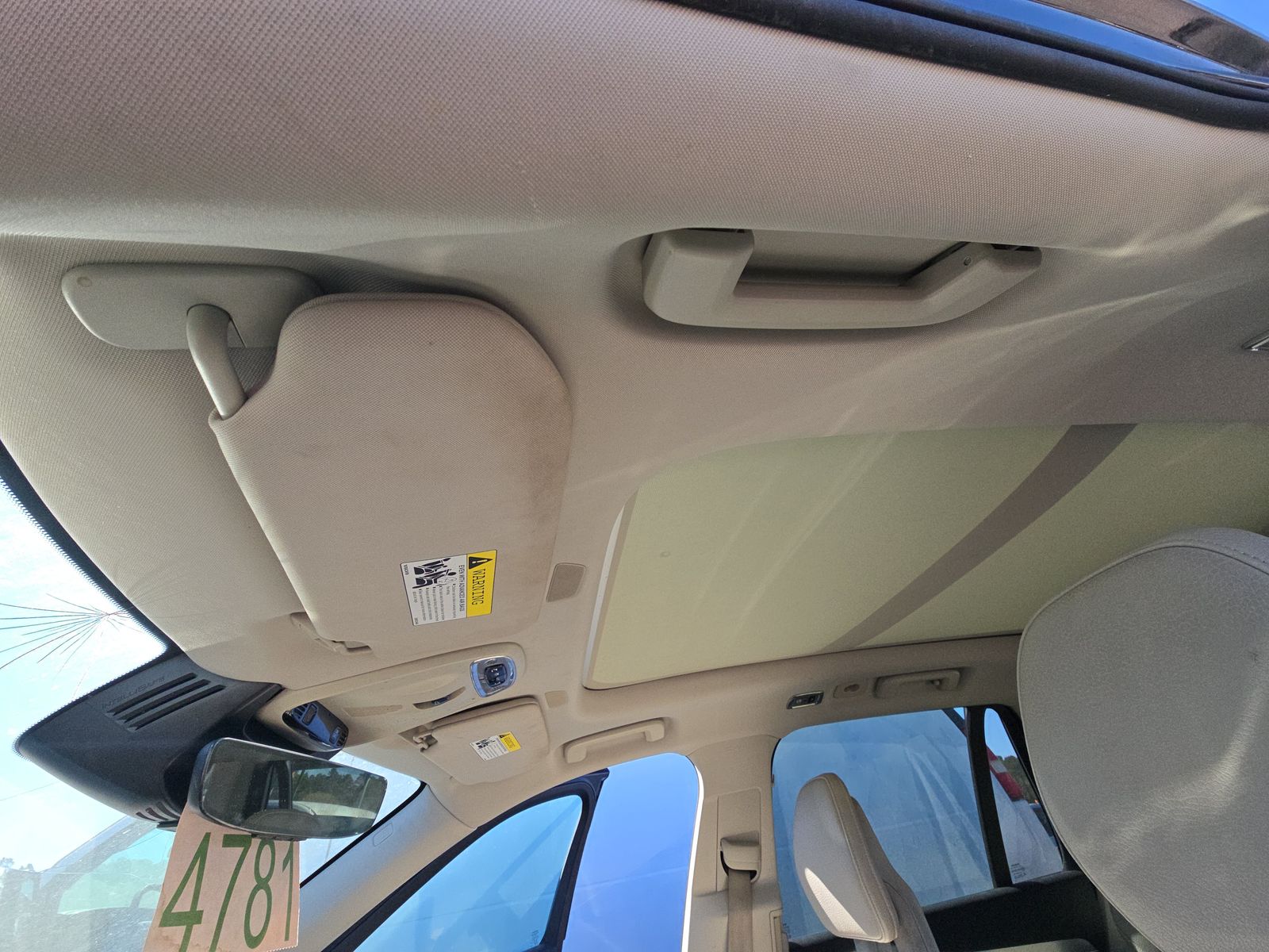 2018 Volvo XC90 T6 Momentum AWD