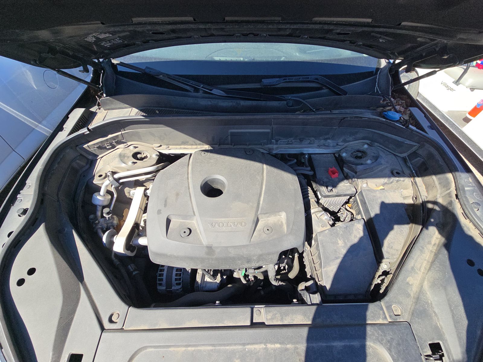 2018 Volvo XC90 T6 Momentum AWD