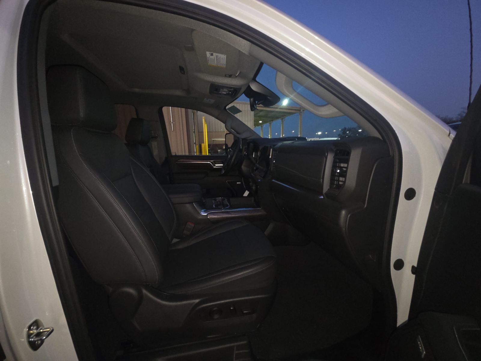 2024 Chevrolet Silverado 3500HD LTZ AWD