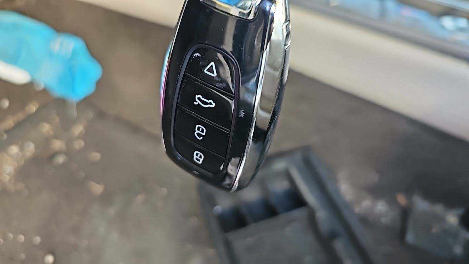 2020 Lincoln MKZ Hybrid Reserve FWD