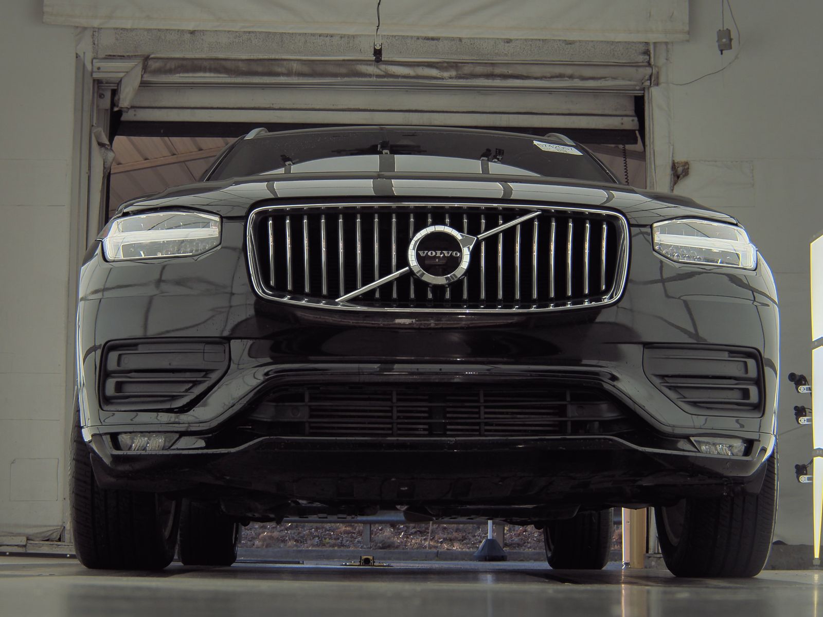 2020 Volvo XC90 T6 Momentum AWD
