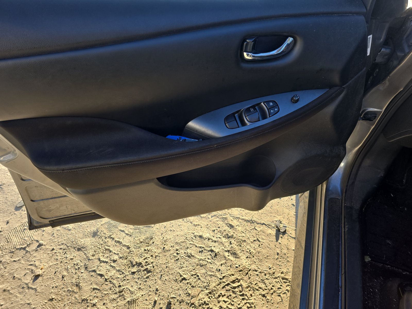 2021 Nissan LEAF S FWD