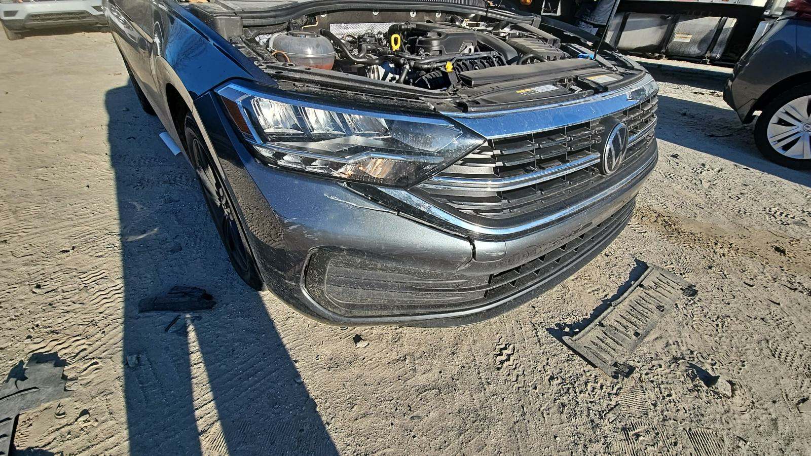 2024 Volkswagen Jetta 1.5T SE FWD
