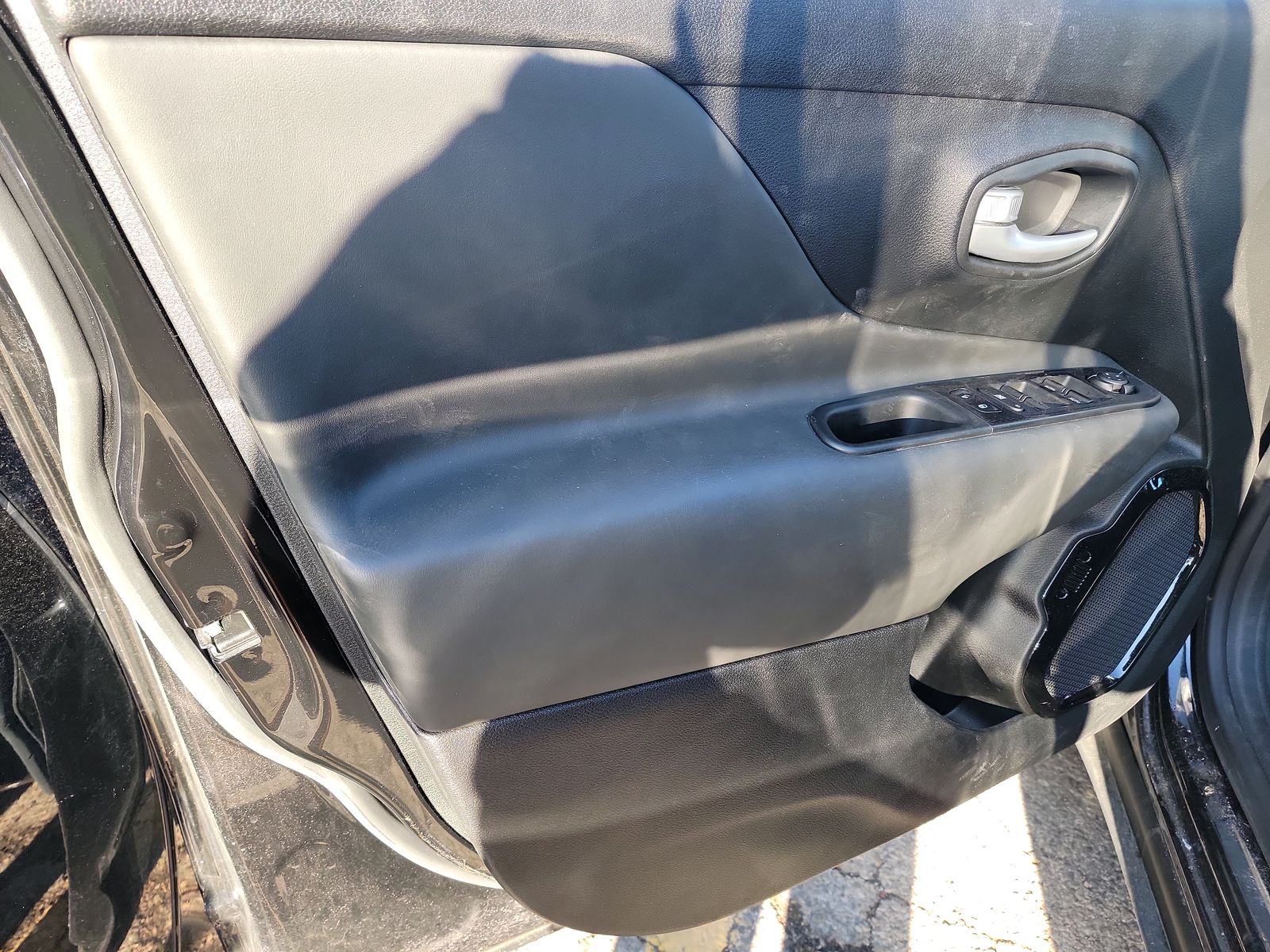 2023 Jeep Renegade Altitude AWD