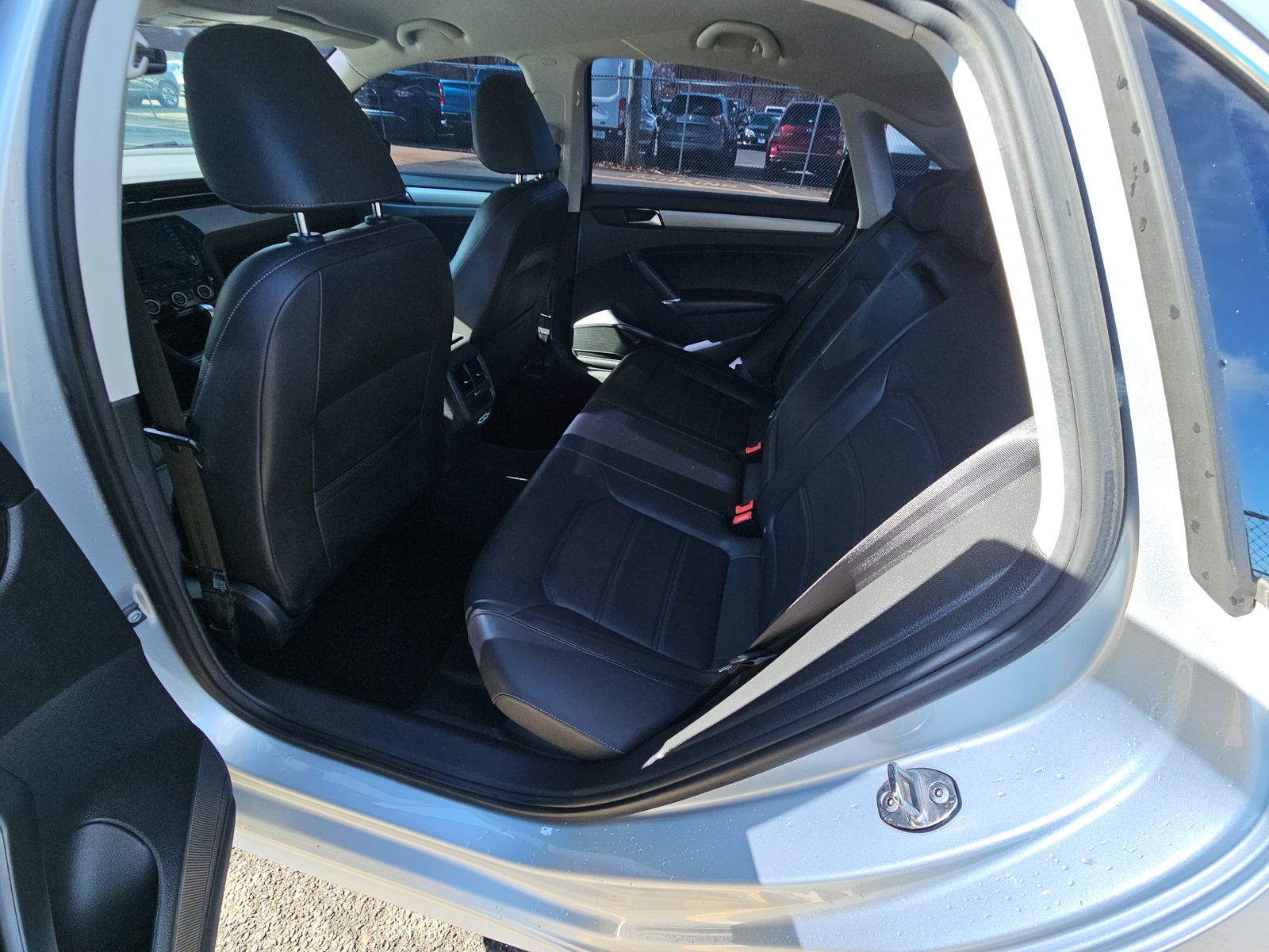 2020 Volkswagen Passat 2.0T SE FWD