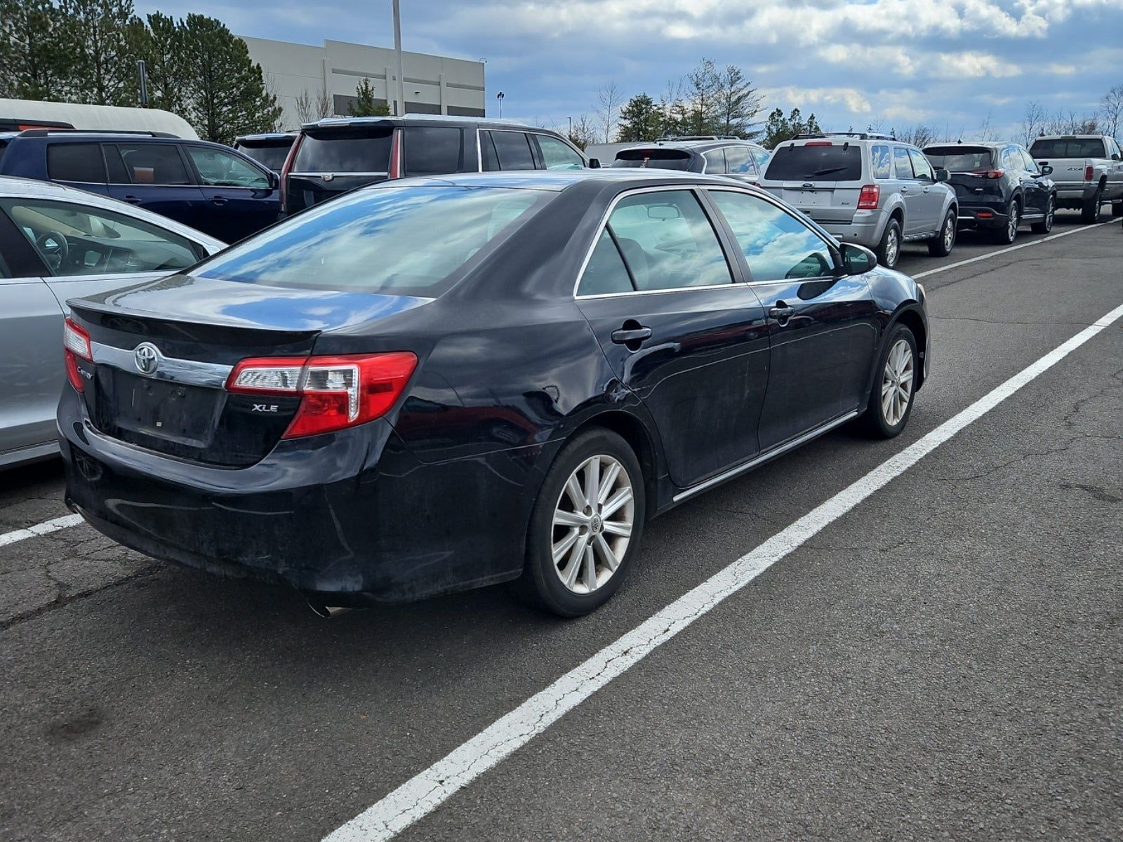 2013 Toyota Camry XLE FWD