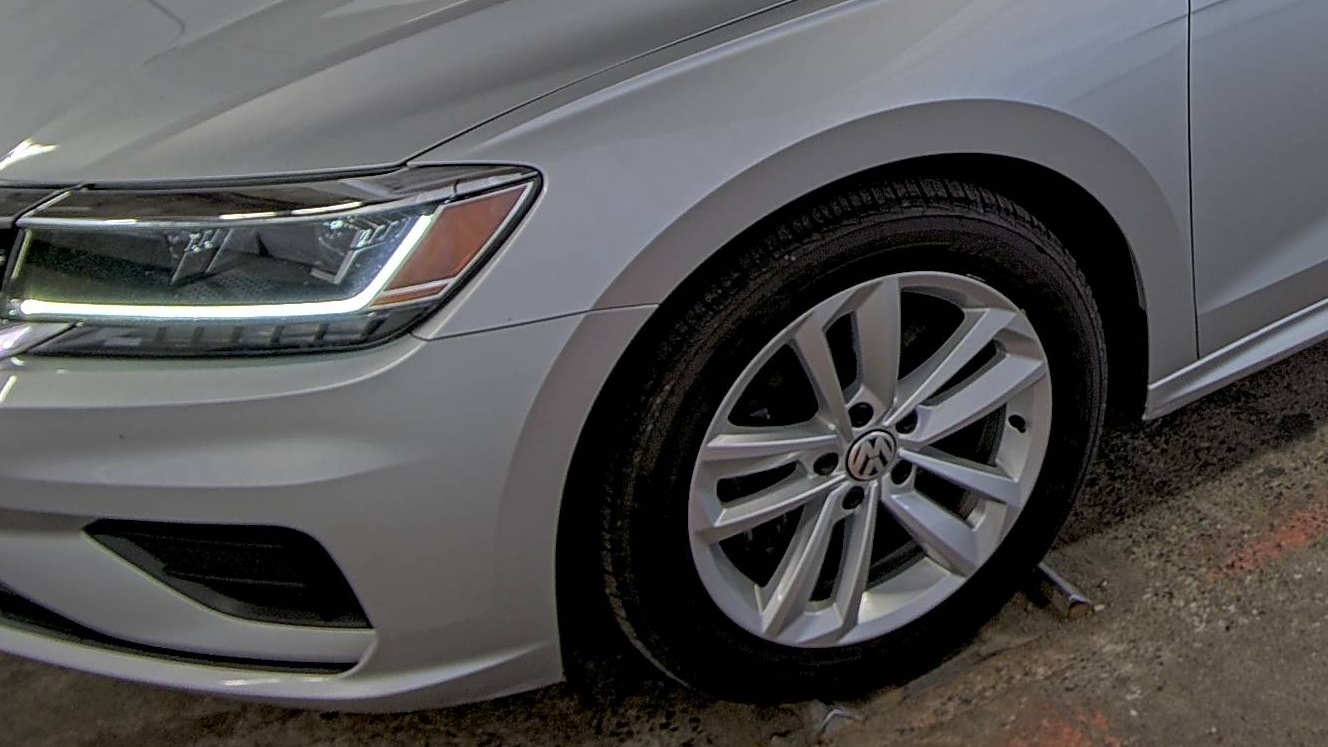 2020 Volkswagen Passat 2.0T SE FWD