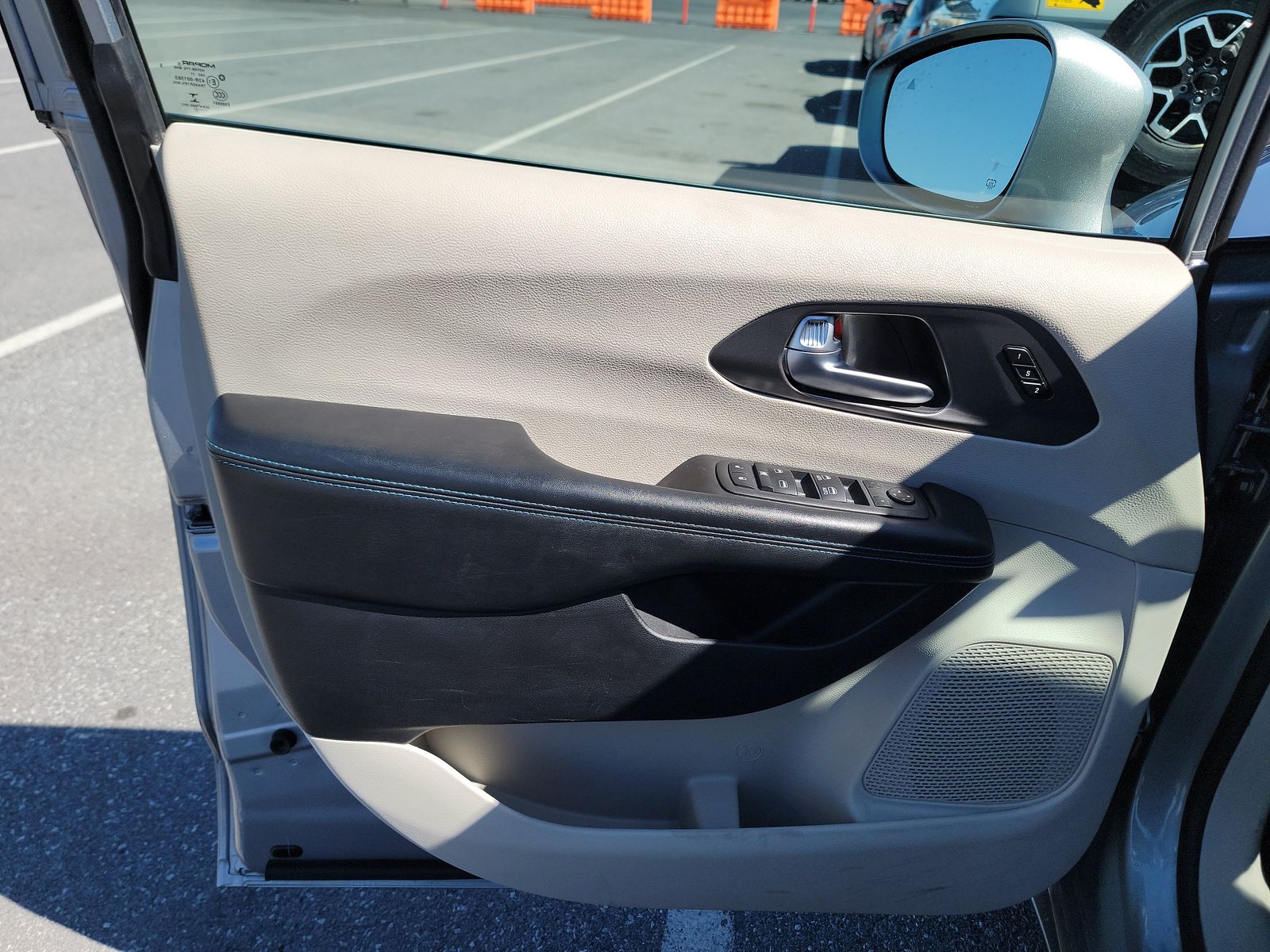 2021 Chrysler Pacifica Touring L FWD